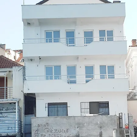 Vila Vako Rooms For Rent Pogradec