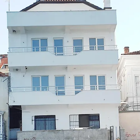 Vila Vako Rooms For Rent * Pogradec