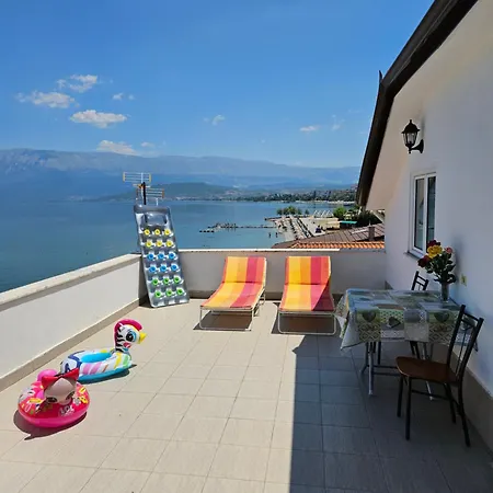 Vila Vako Rooms For Rent